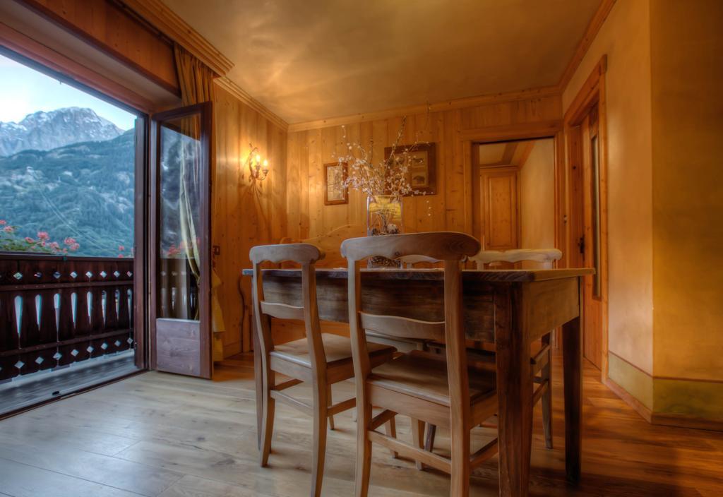 B&B Residence Checrouit Courmayeur Room photo