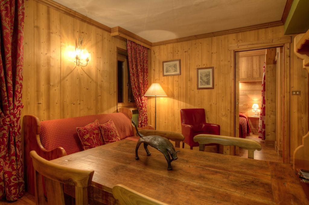 B&B Residence Checrouit Courmayeur Room photo